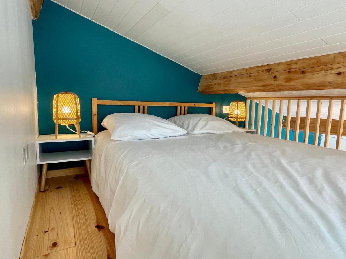Annexe Des Pins - Studio Gite Avec Piscine & Climatisation Villeneuve-lès-Béziers Kültér fotó