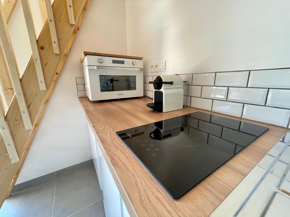 Annexe Des Pins - Studio Gite Avec Piscine & Climatisation Villeneuve-lès-Béziers Kültér fotó
